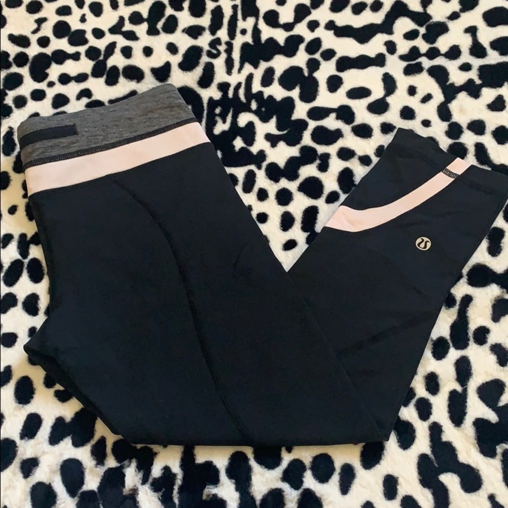 Lululemon Inspire crop leggings